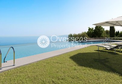 Apartamento / piso - Obra nueva - Casares - Camarate