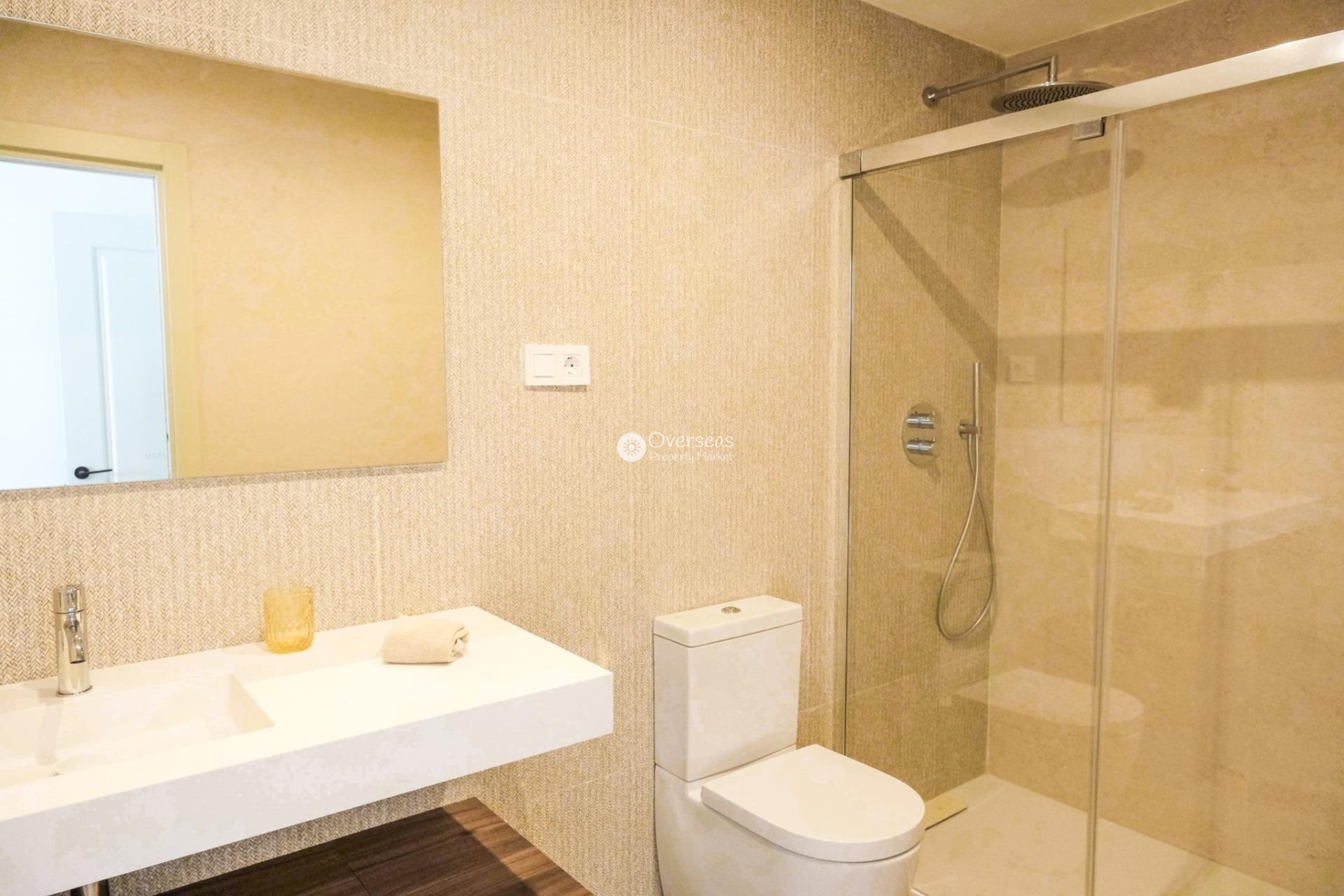 Neue Gebäude - Ground floor apartment -
Málaga