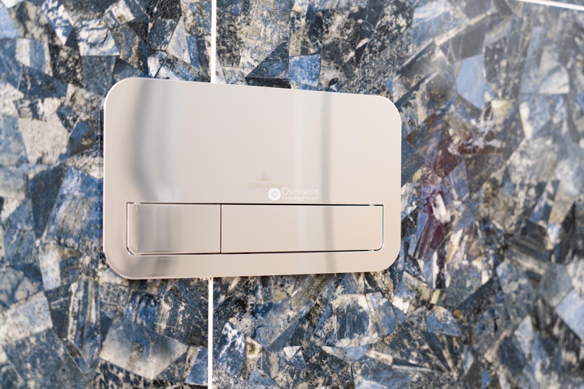 Neue Gebäude - Semidetached -
La Marina