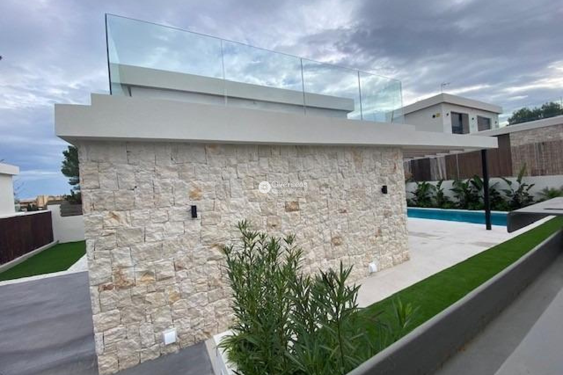 Neue Gebäude - Stadthaus -
Orihuela Costa - Montezenia