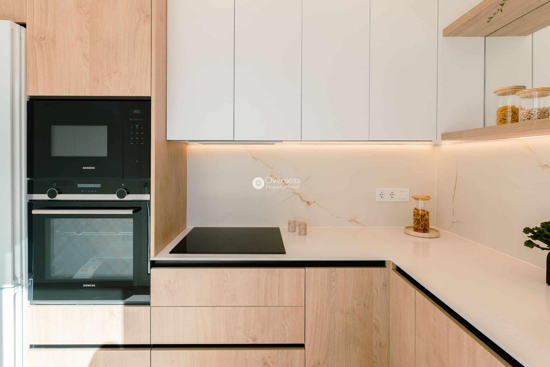 Neue Gebäude - Stadthaus -
Rojales