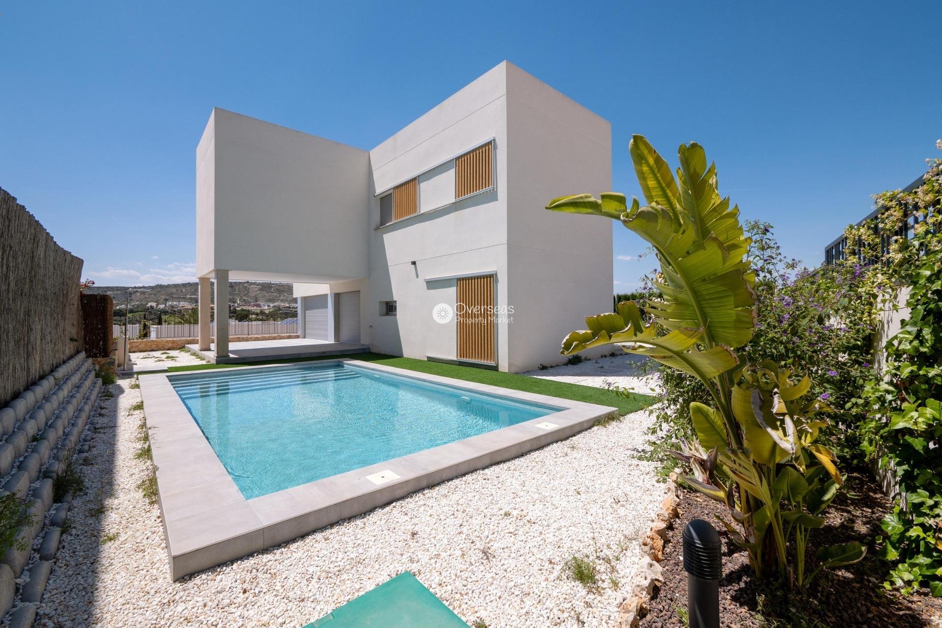 Neue Gebäude - Villa -
Algorfa