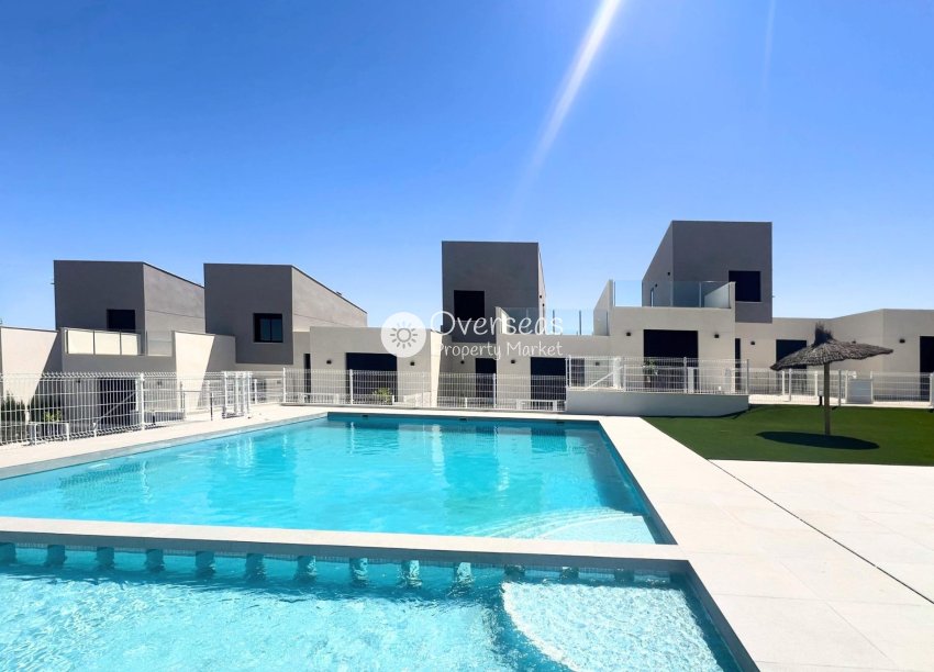 Neue Gebäude - Villa -
Baños y Mendigo - Altaona Golf