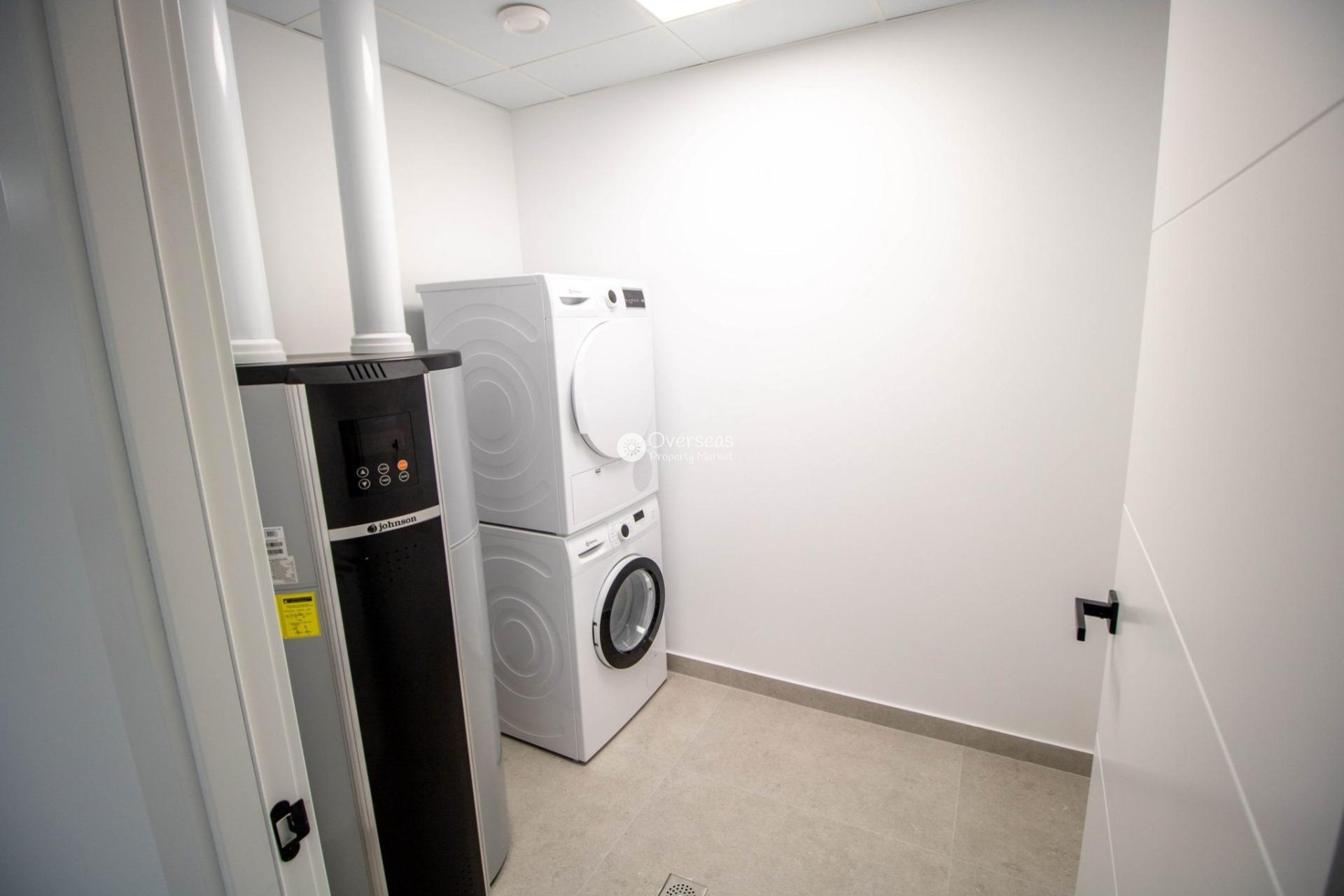 Neue Gebäude - Villa -
Finestrat