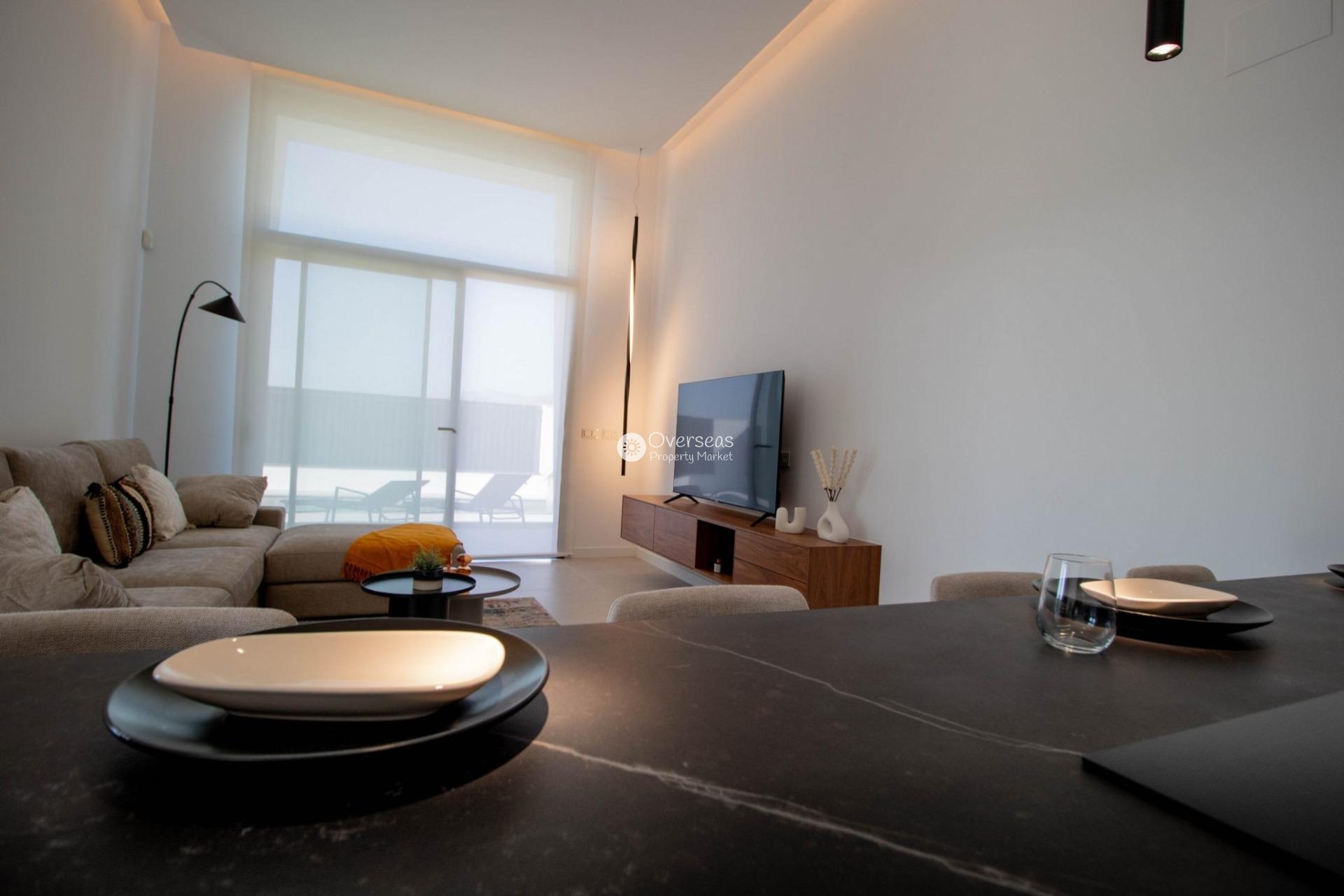 Neue Gebäude - Villa -
Finestrat