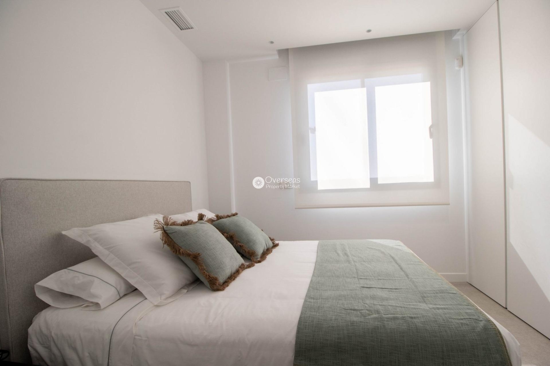 Neue Gebäude - Villa -
Finestrat