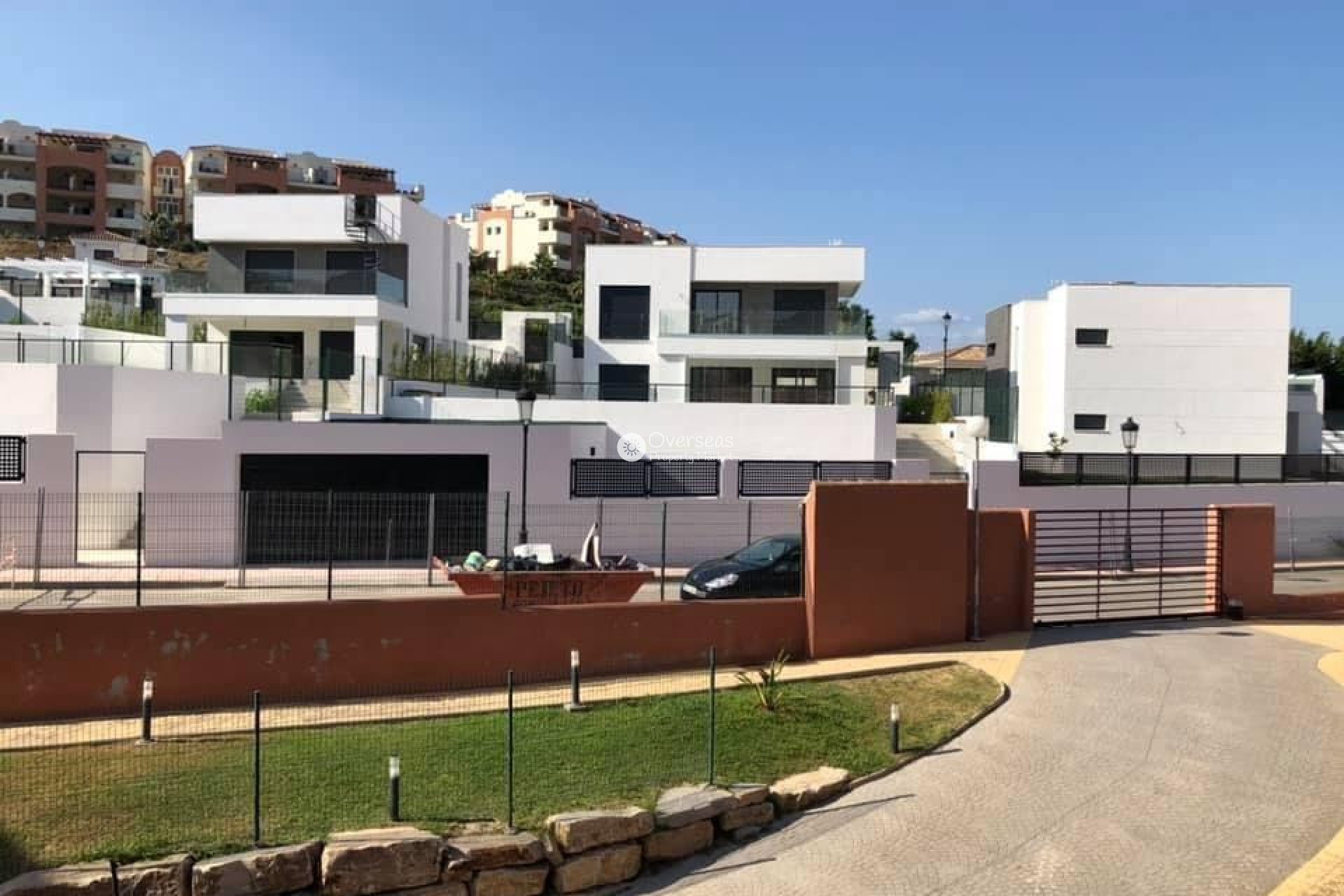 Neue Gebäude - Villa -
Manilva