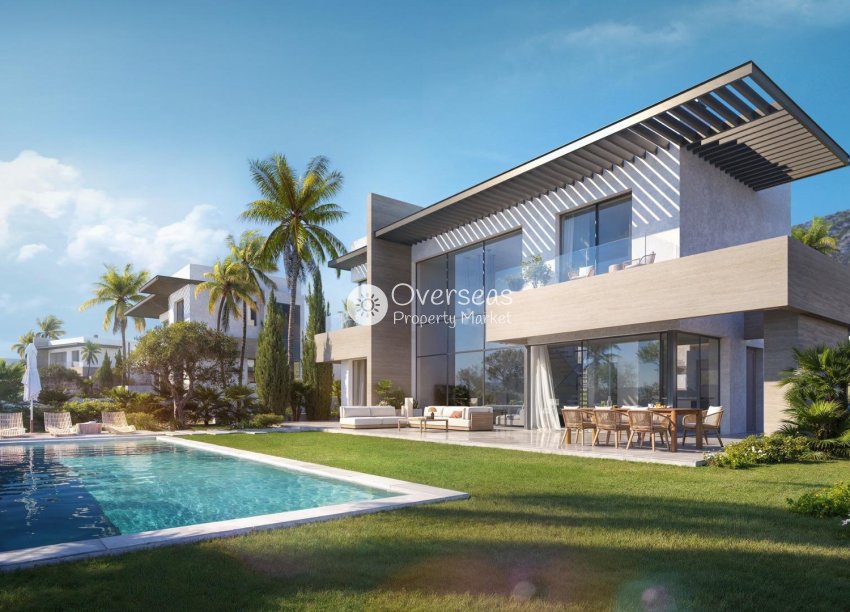 Neue Gebäude - Villa -
Mijas