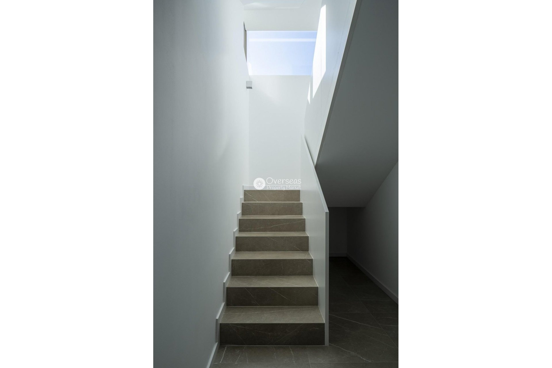 Neue Gebäude - Villa -
Mijas