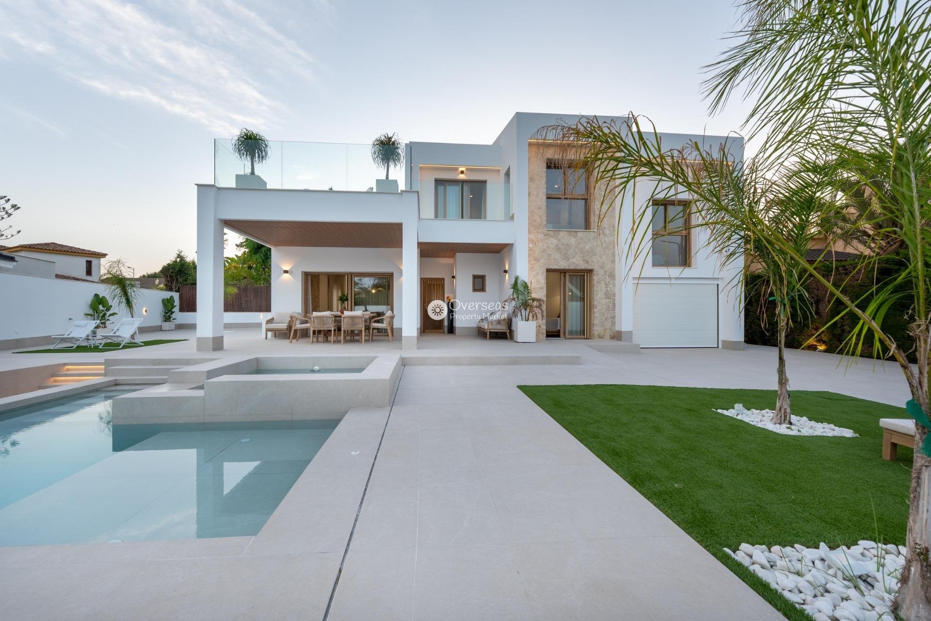 Neue Gebäude - Villa -
Orihuela Costa