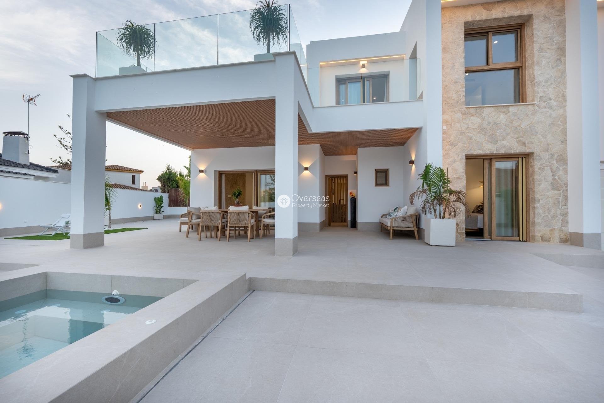 Neue Gebäude - Villa -
Orihuela Costa