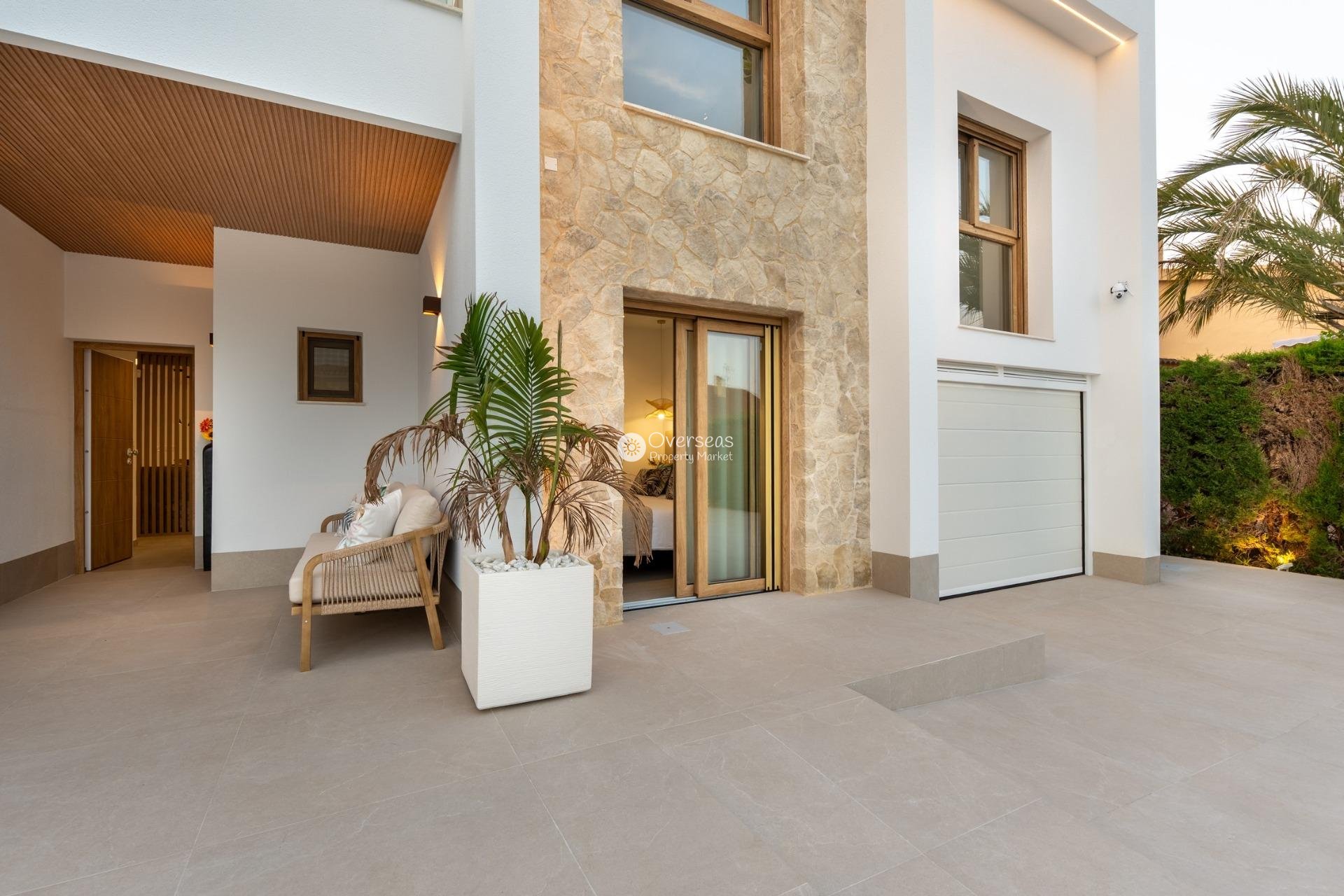 Neue Gebäude - Villa -
Orihuela Costa