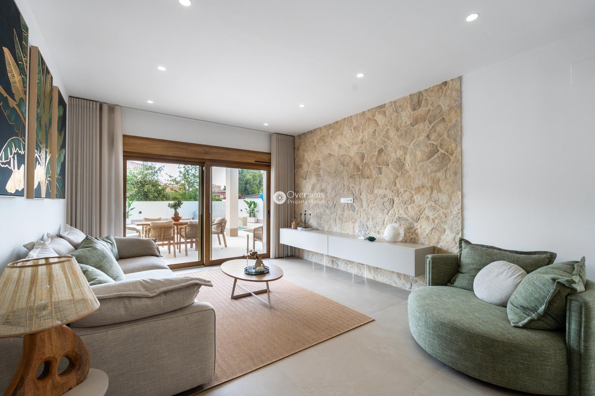 Neue Gebäude - Villa -
Orihuela Costa