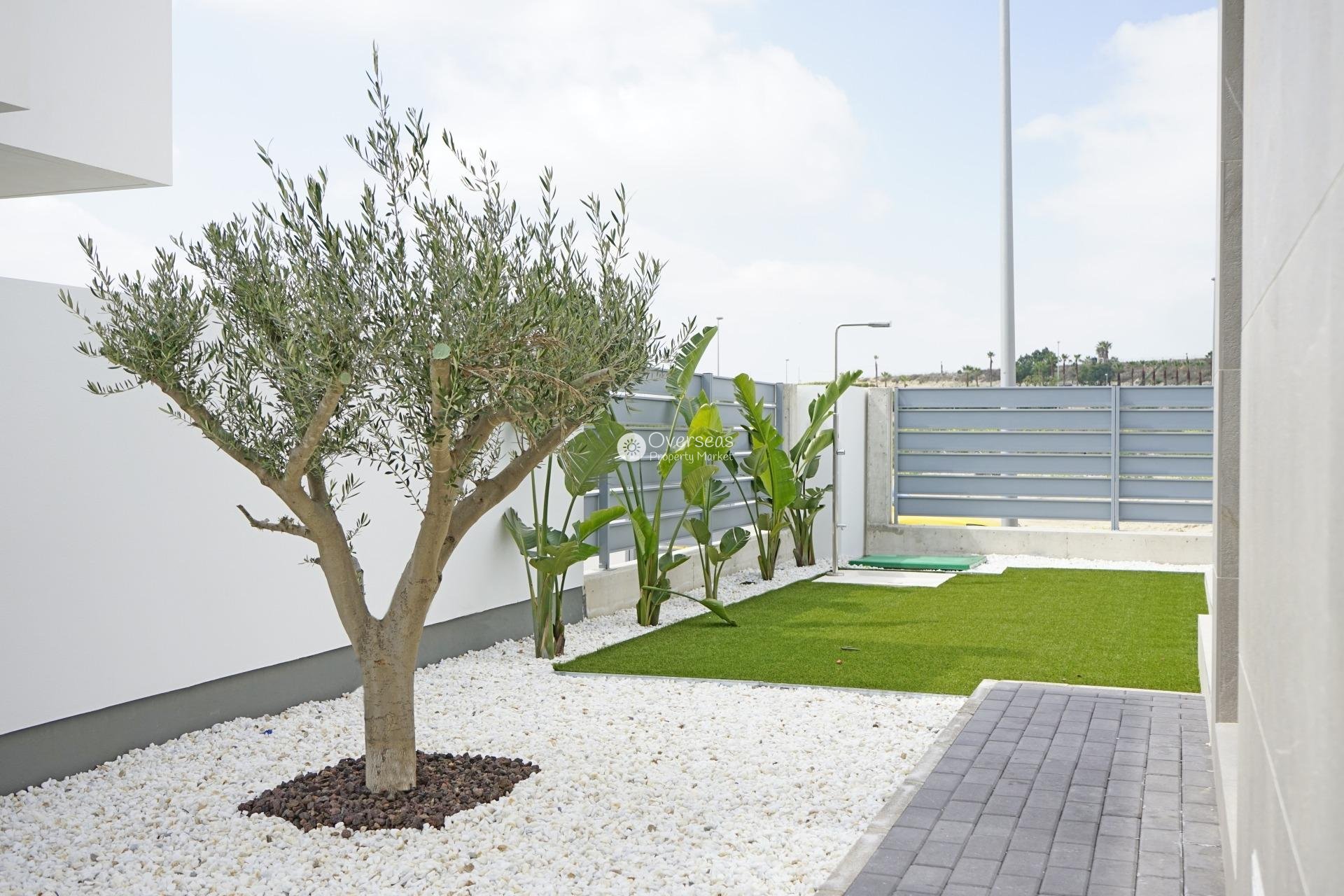 Neue Gebäude - Villa -
Orihuela - Vistabella Golf