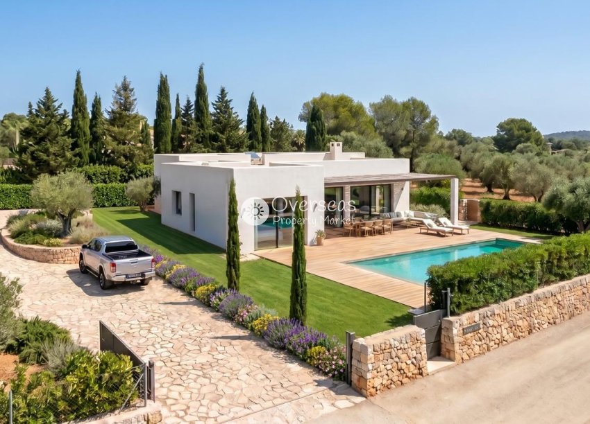 Neue Gebäude - Villa -
Pinoso