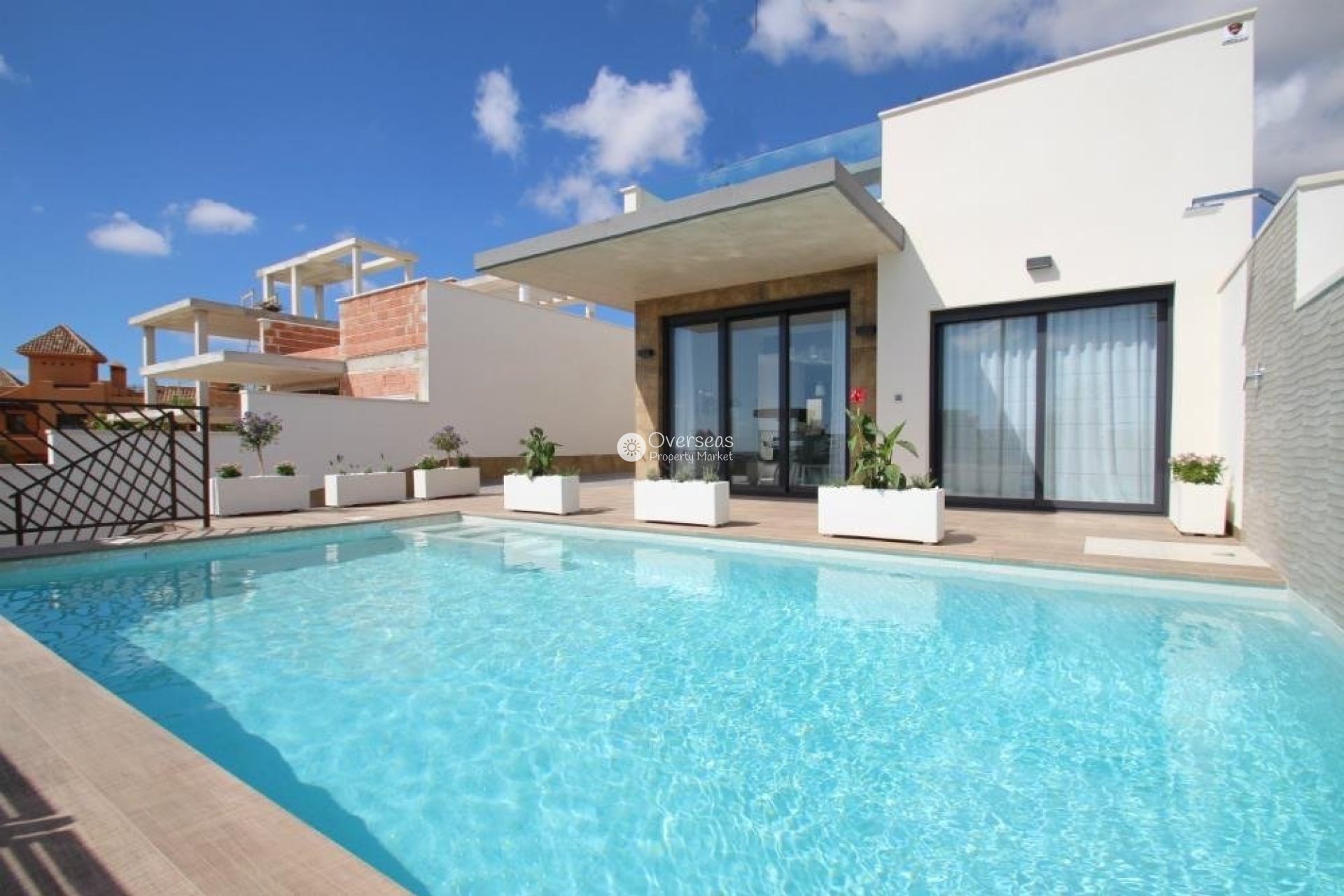 Neue Gebäude - Villa -
San Miguel de Salinas - Cerro Del Sol