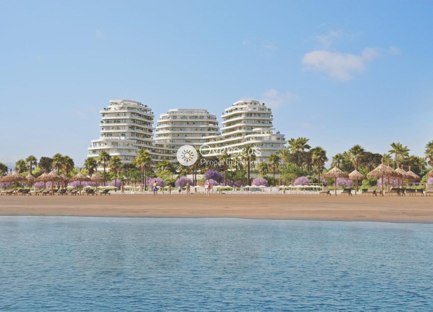 Neue Gebäude - Wohnung -
Málaga - Playa de Sacaba