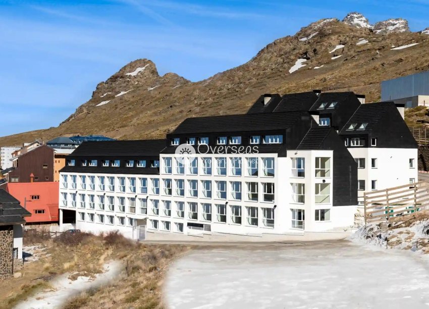 Neue Gebäude - Wohnung -
Monachil - Sierra Nevada Ski