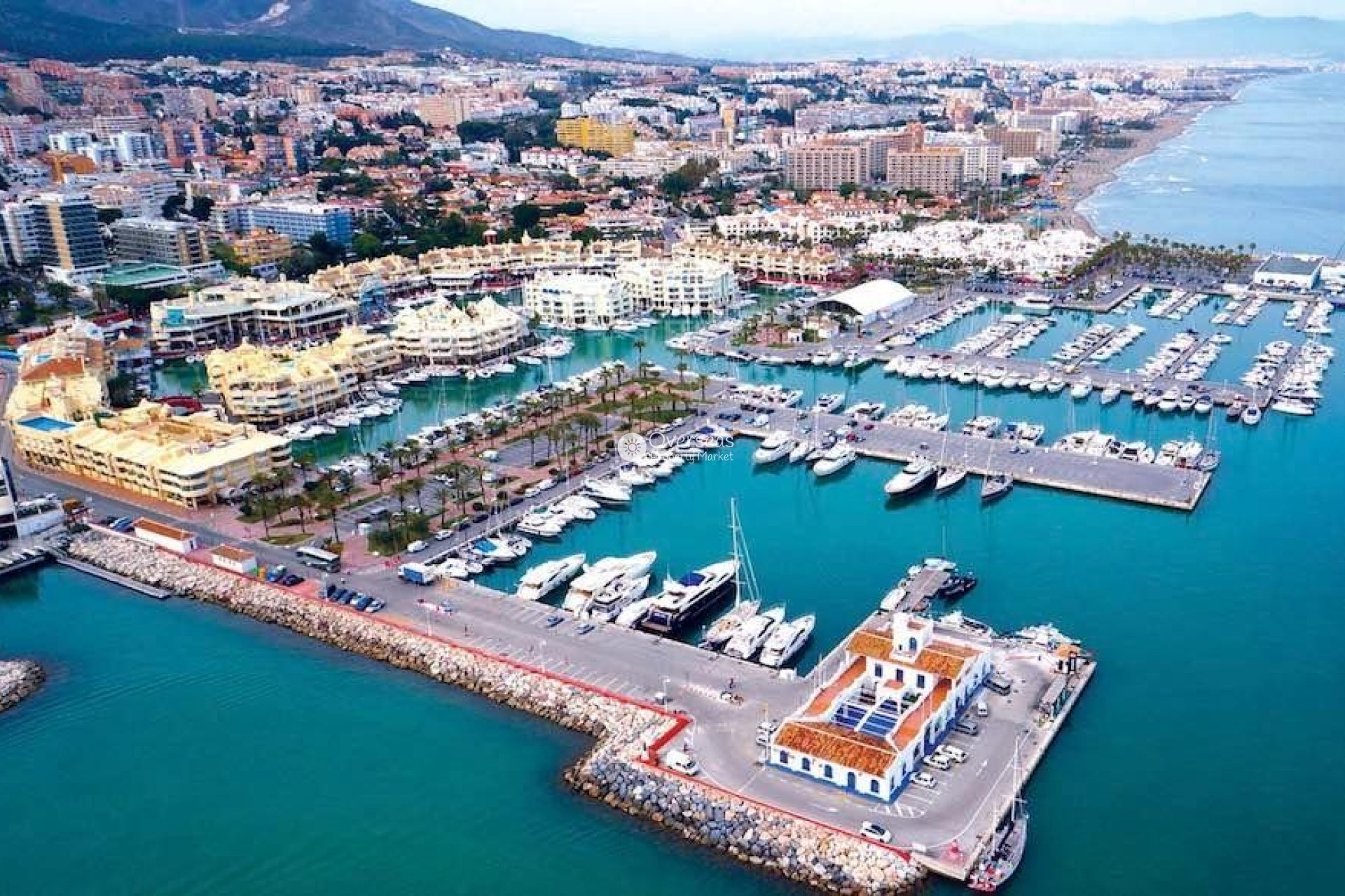 New Build - Apartment / flat -
Benalmádena - Puerto Marina
