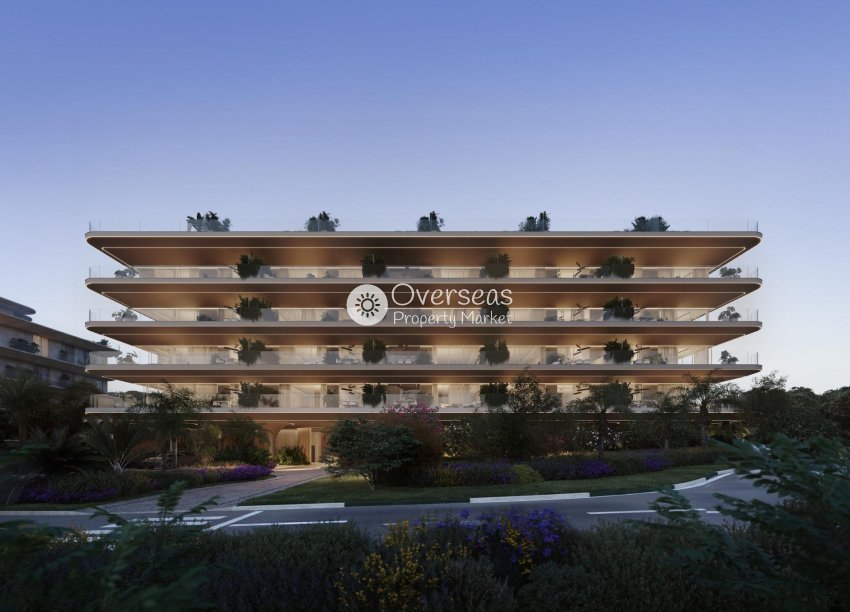 New Build - Apartment / flat -
Estepona