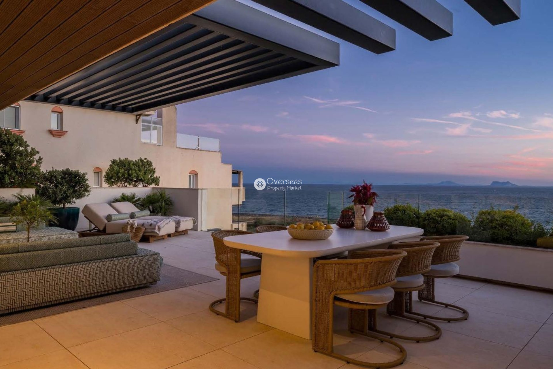 New Build - Apartment / flat -
Estepona