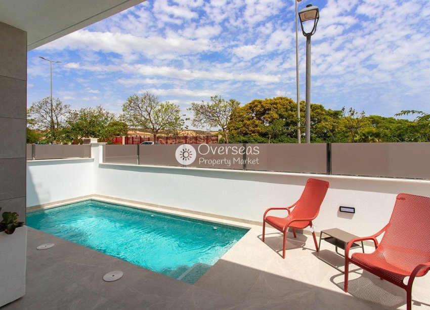 New Build - Semidetached -
Sucina