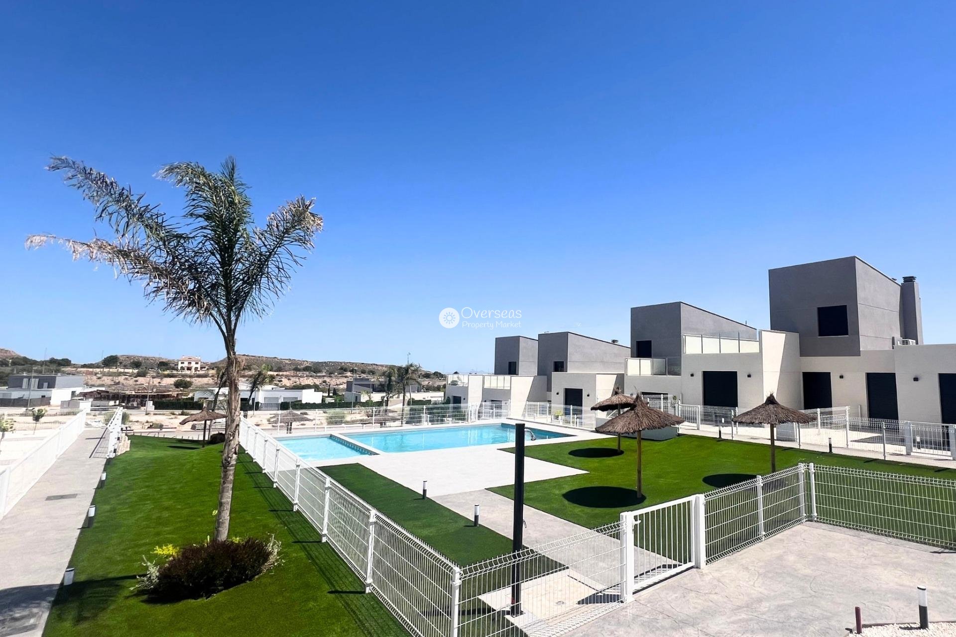 New Build - Townhouse -
Baños y Mendigo - Altaona Golf