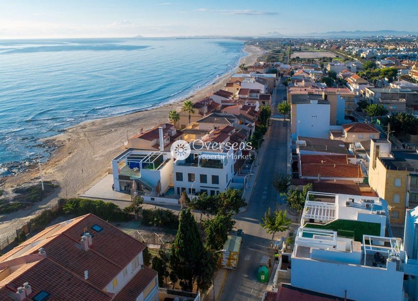 New Build - Townhouse -
Pilar de la Horadada - La Torre De La Horadada
