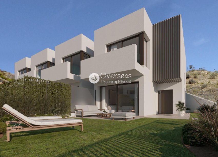 New Build - Townhouse -
rincon de la victoria - pueblo