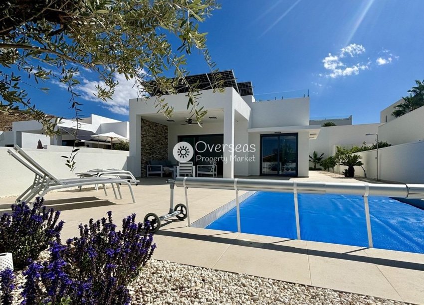 New Build - Villa -
Benijofar - Pueblo