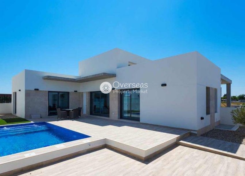 New Build - Villa -
Daya Nueva - Centro
