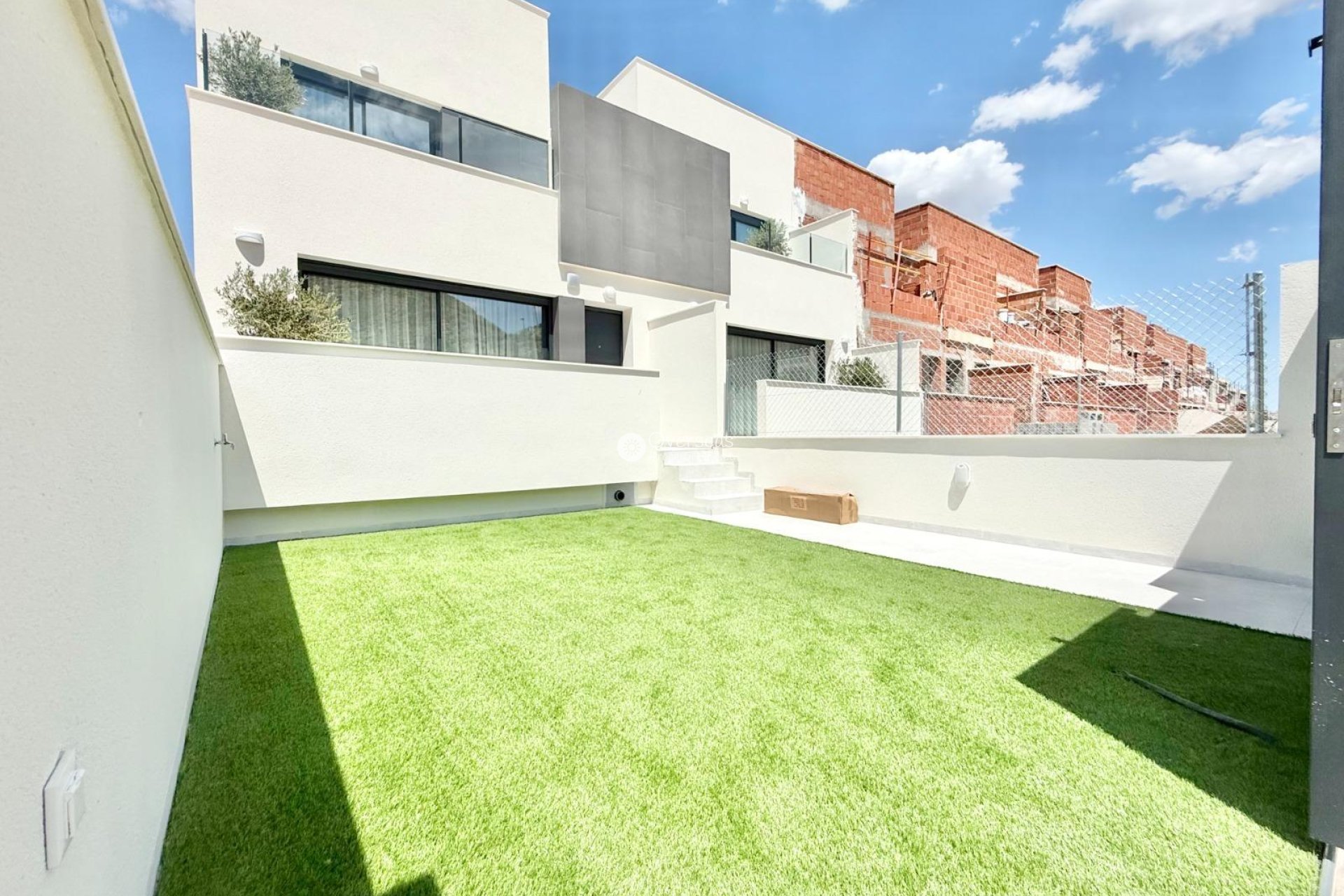 Nieuwbouw Woningen - Herenhuis -
Cox - San Fernando