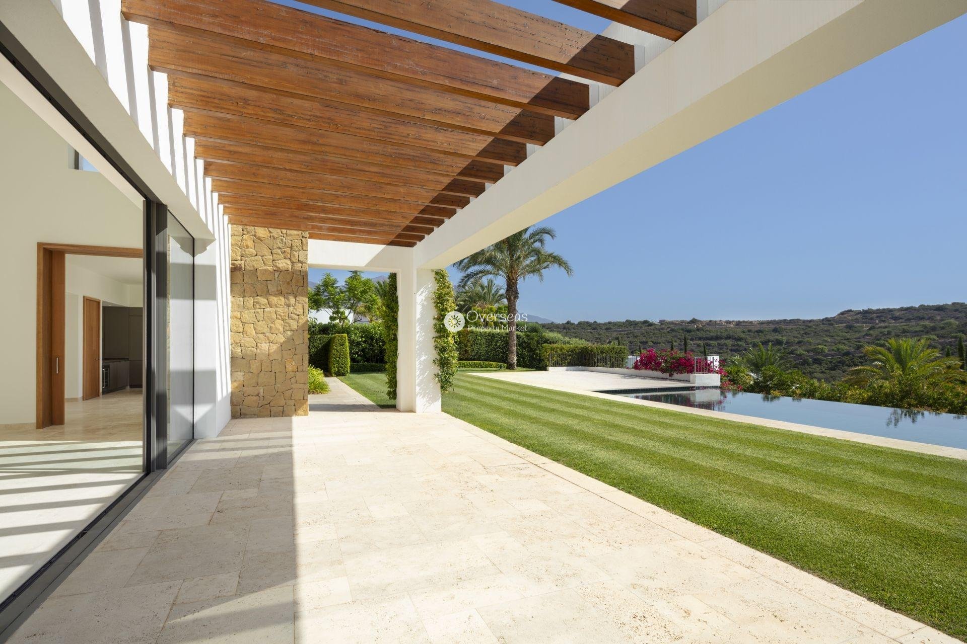 Nieuwbouw Woningen - Villa -
Casares