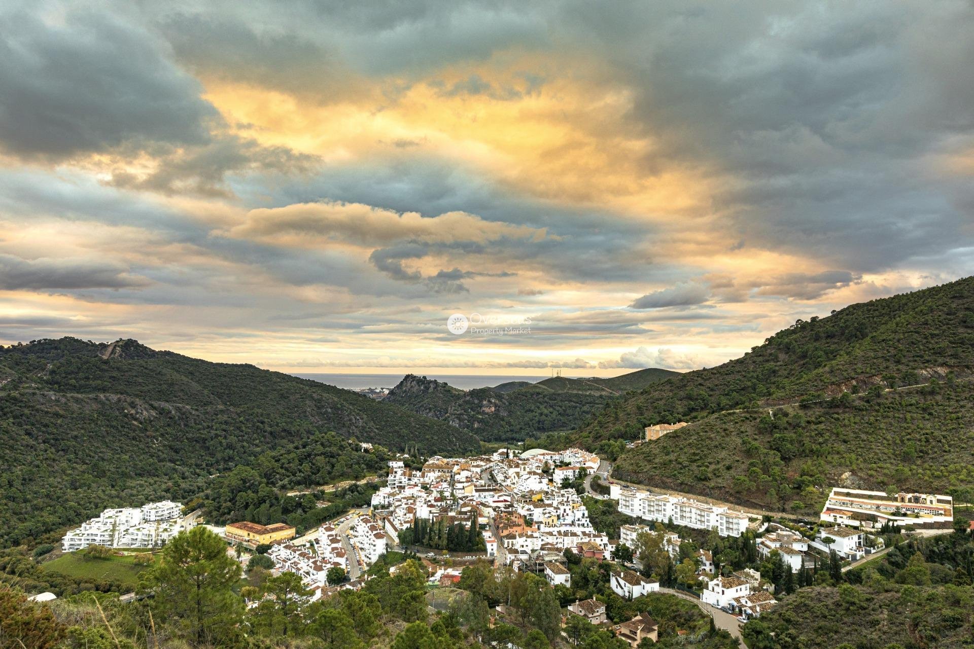 Nouvelle construction - Appartement -
Benahavís - Urb. Los Jaralillos