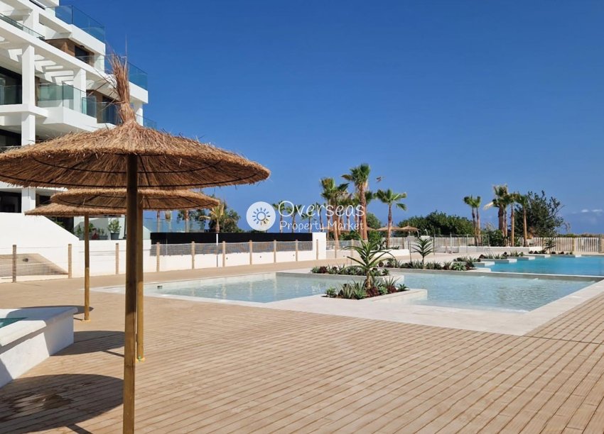 Nouvelle construction - Ground floor apartment -
Denia