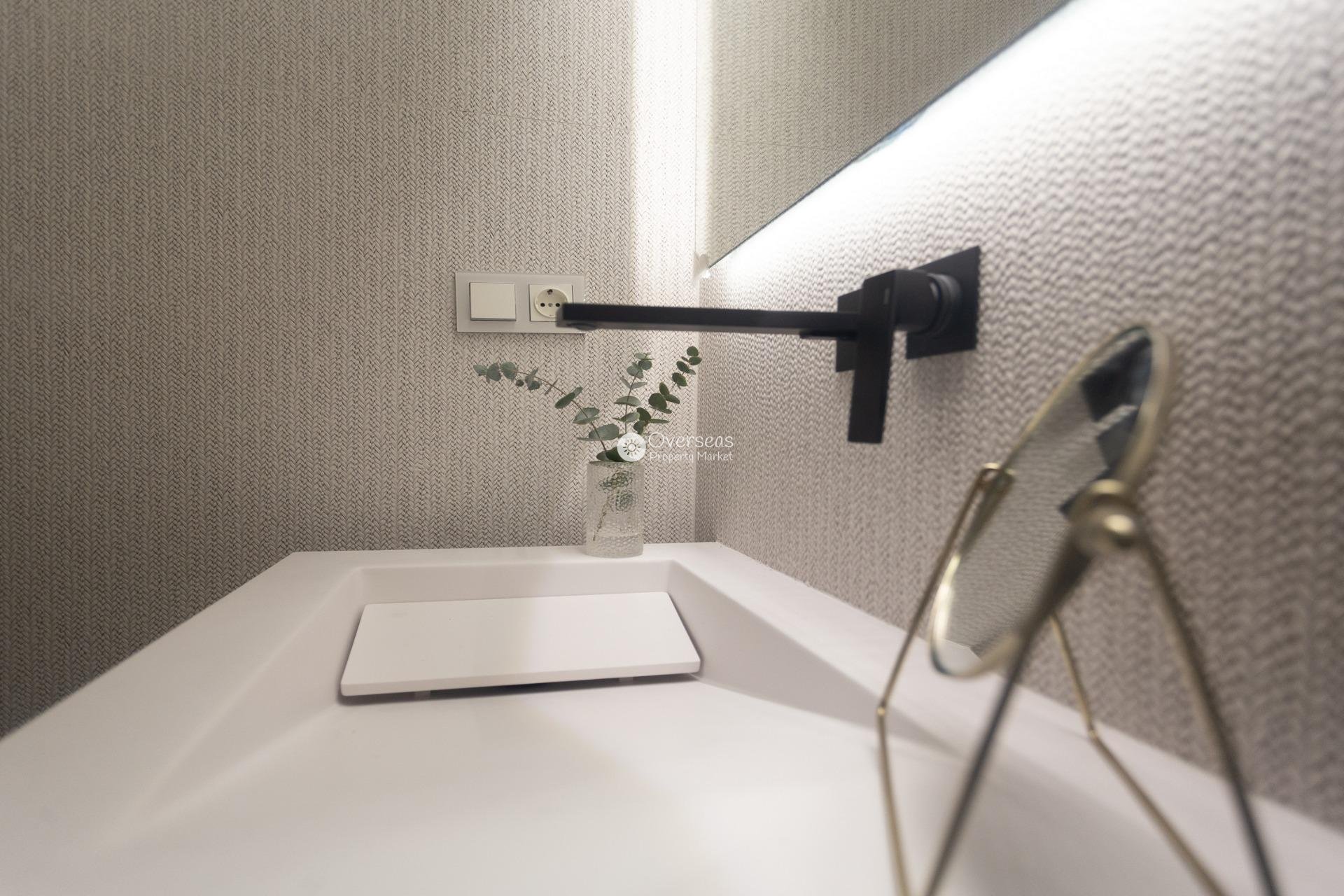 Nouvelle construction - Ground floor apartment -
Denia