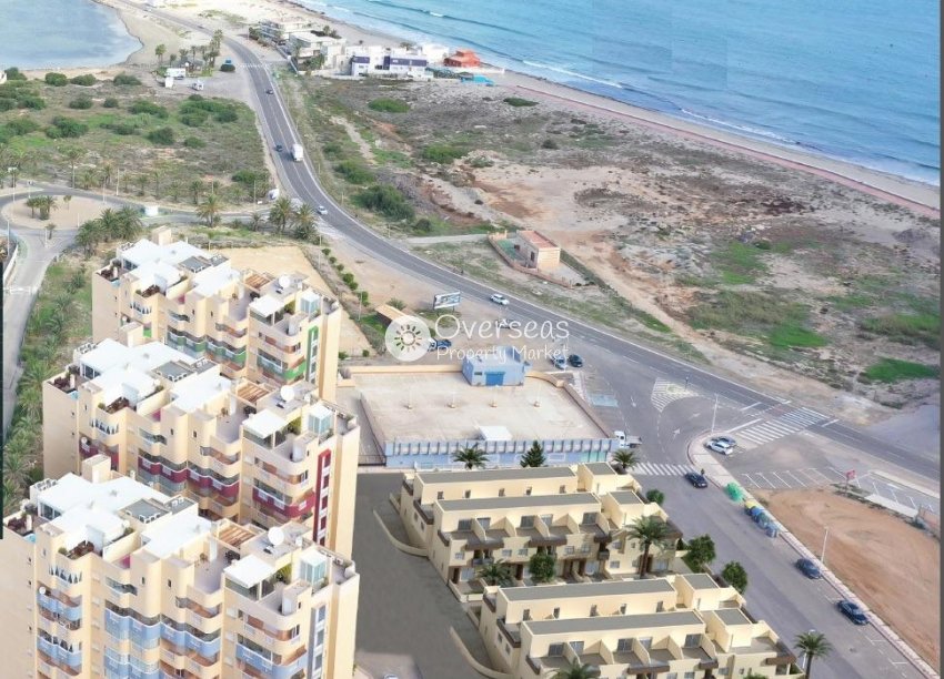 Nouvelle construction - Maison de ville -
La Manga del Mar Menor - La Manga