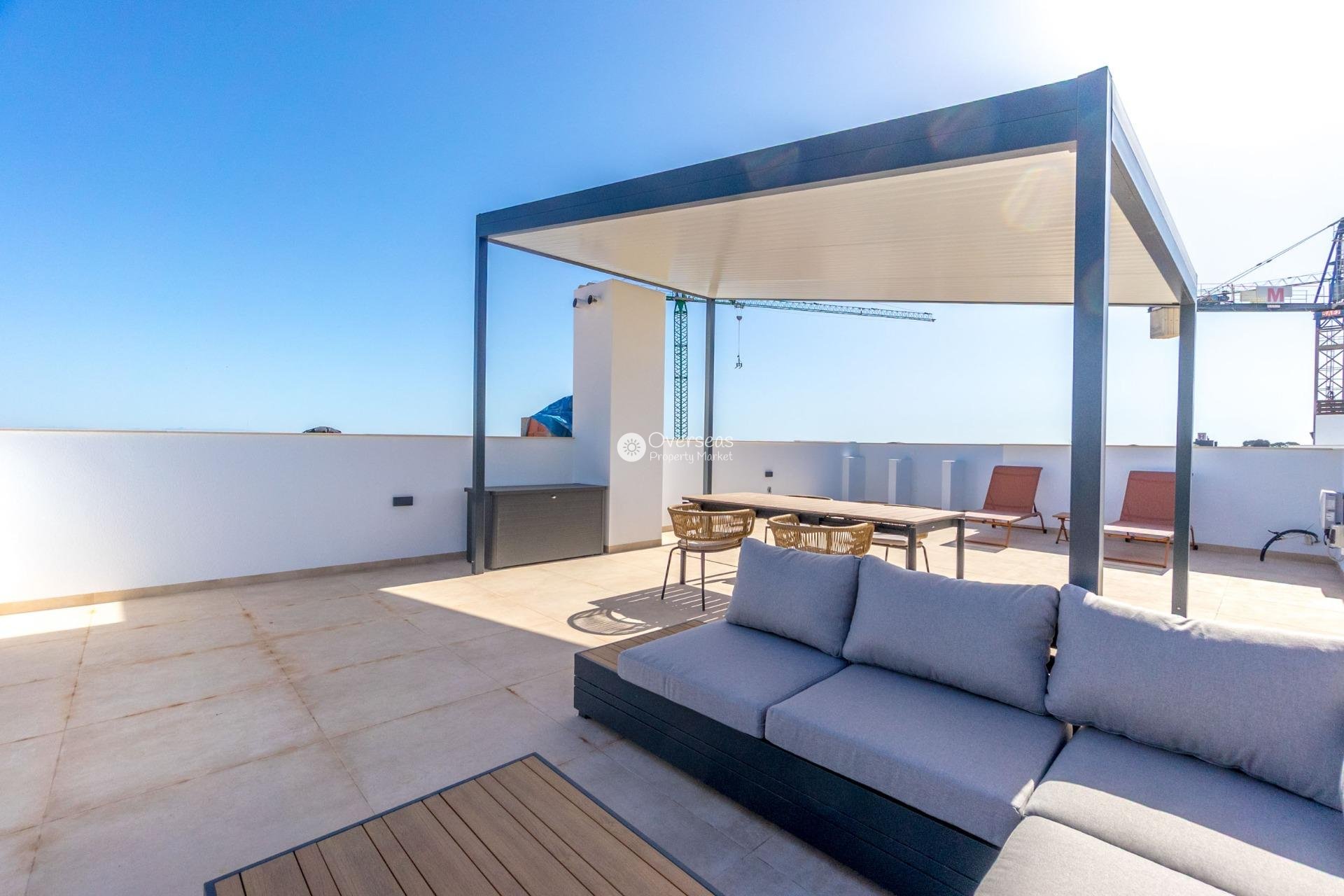 Nouvelle construction - Top Floor Bungalow -
Torrevieja