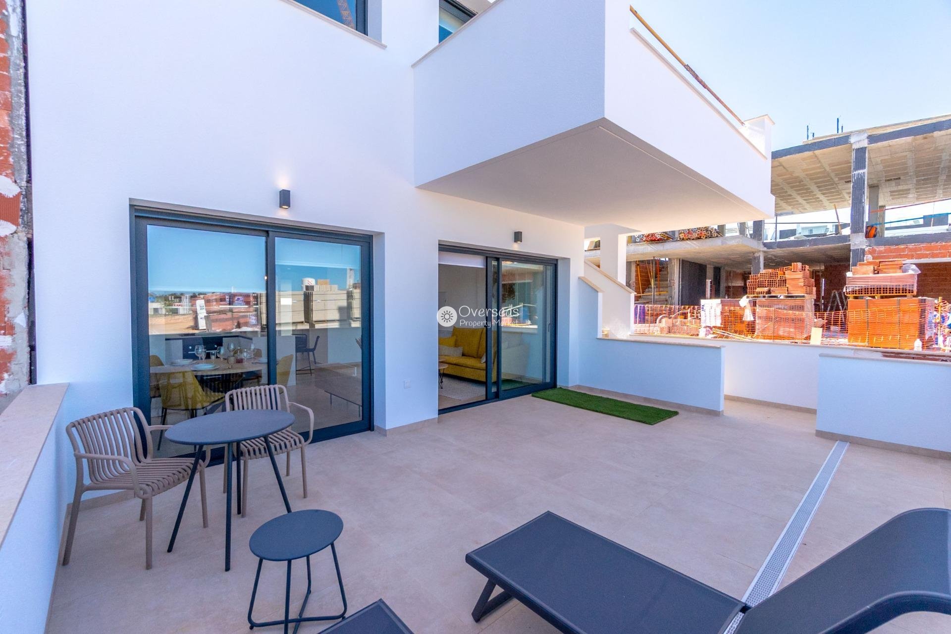 Nouvelle construction - Top Floor Bungalow -
Torrevieja