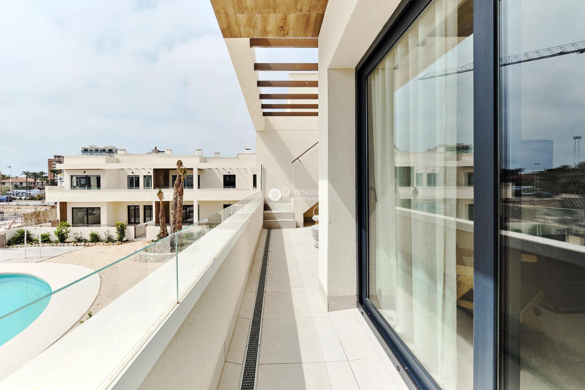 Nouvelle construction - Top Floor Bungalow -
Torrevieja