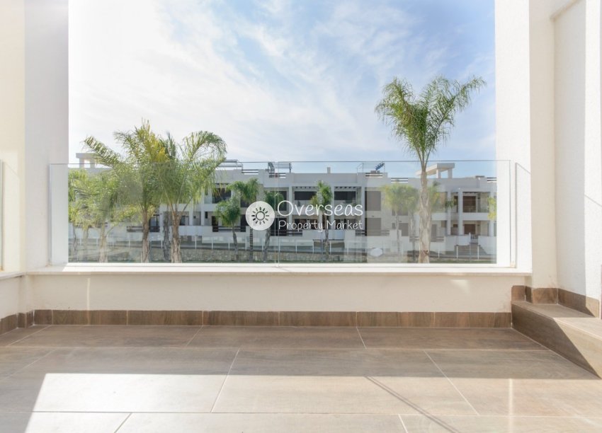 Nouvelle construction - Top Floor Bungalow -
Torrevieja