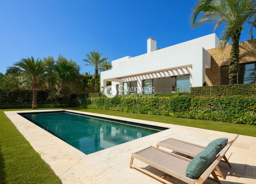 Nouvelle construction - Villa -
Casares - Pedregales