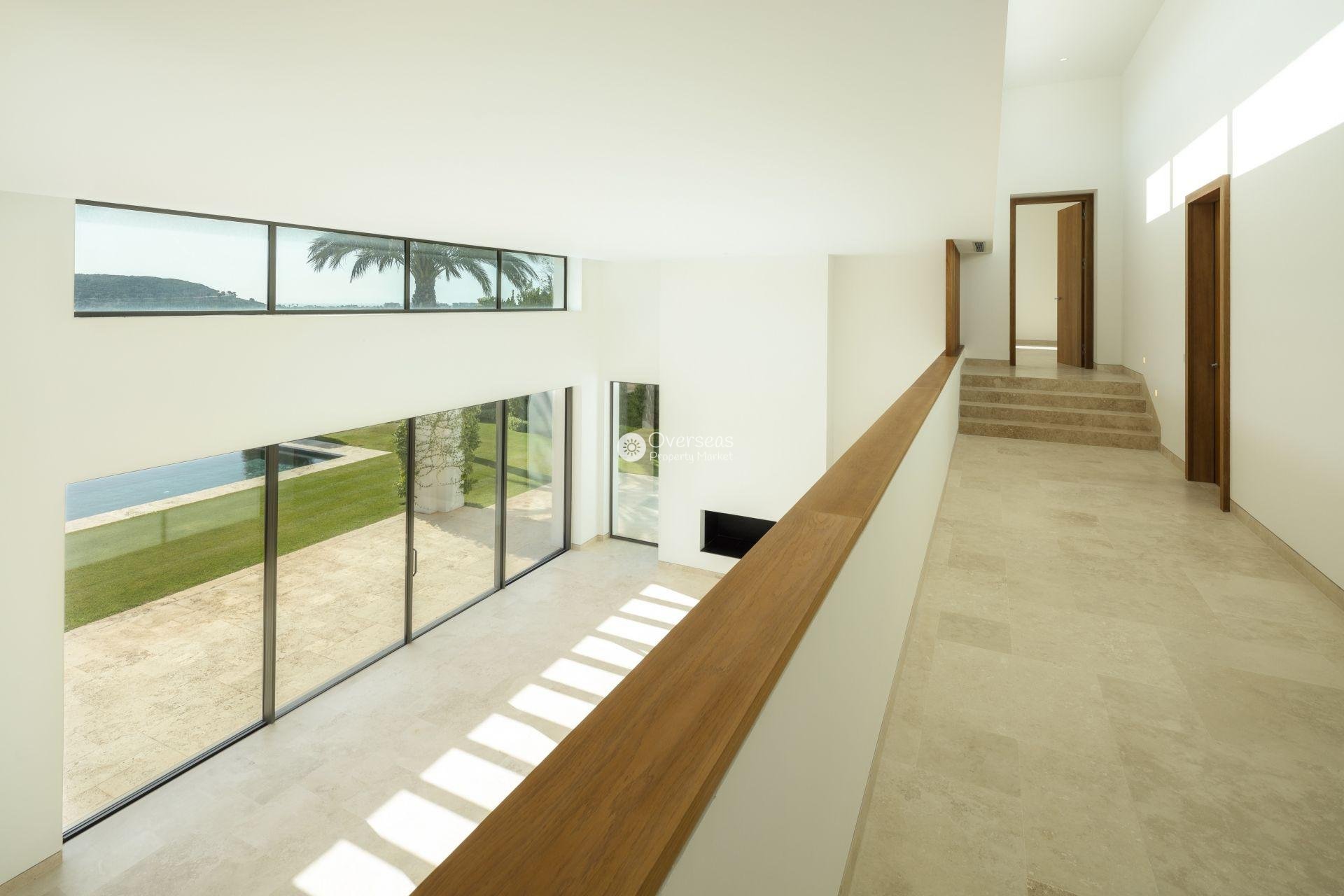 Nouvelle construction - Villa -
Casares