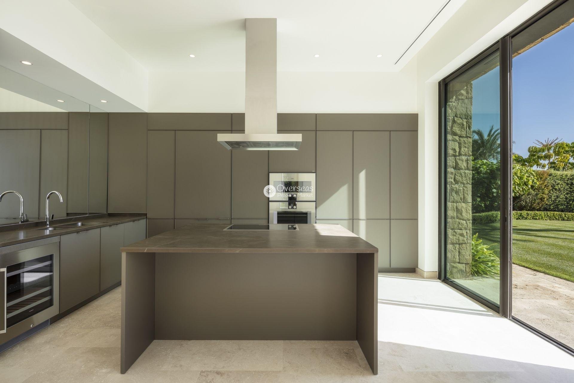 Nouvelle construction - Villa -
Casares