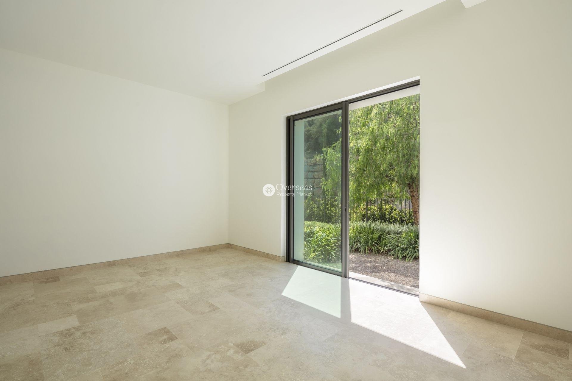 Nouvelle construction - Villa -
Casares