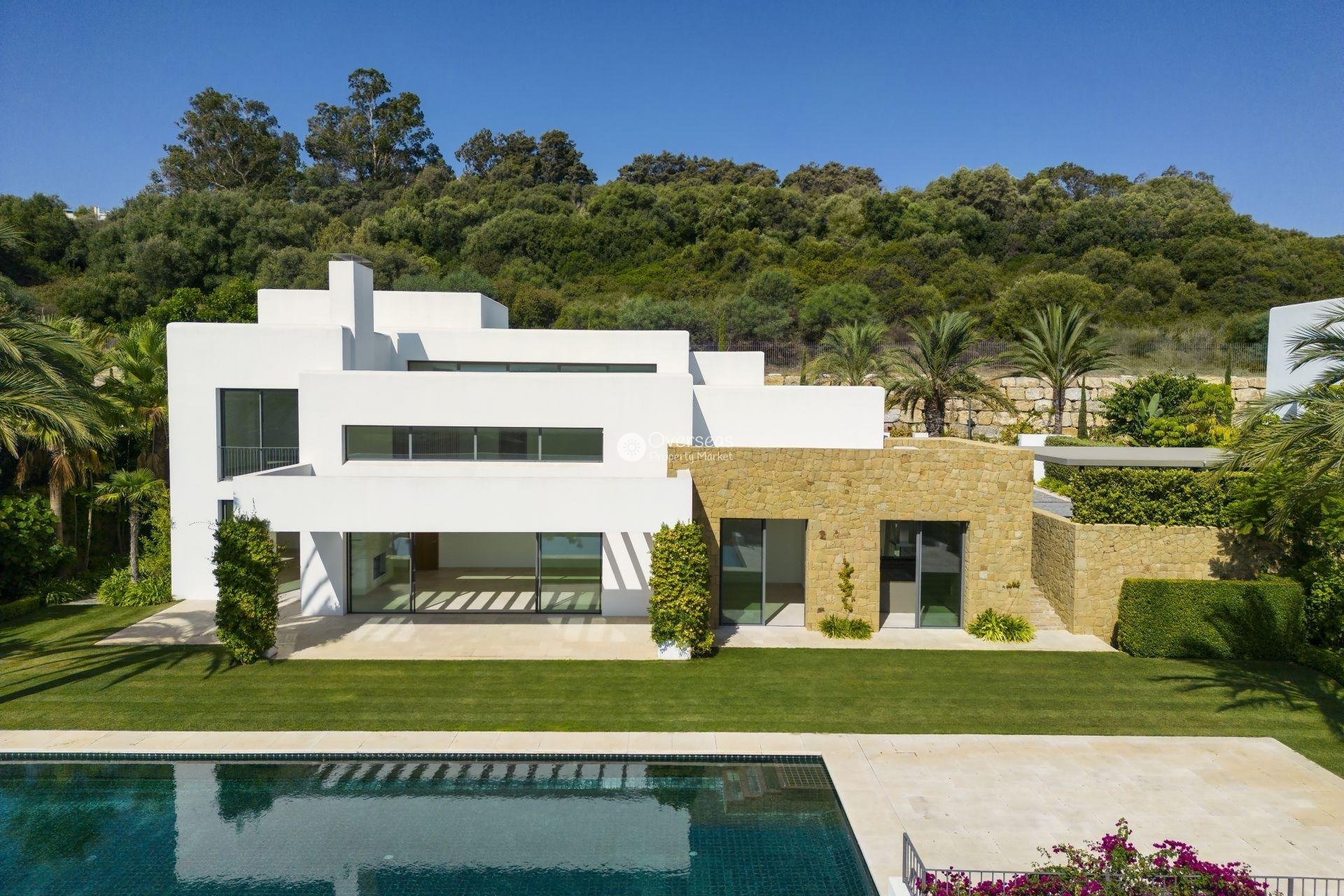 Nouvelle construction - Villa -
Casares