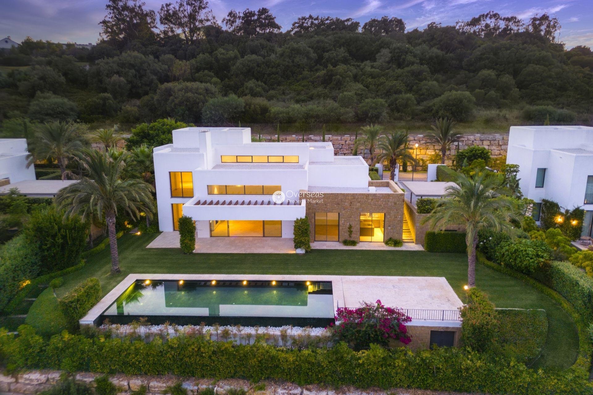 Nouvelle construction - Villa -
Casares