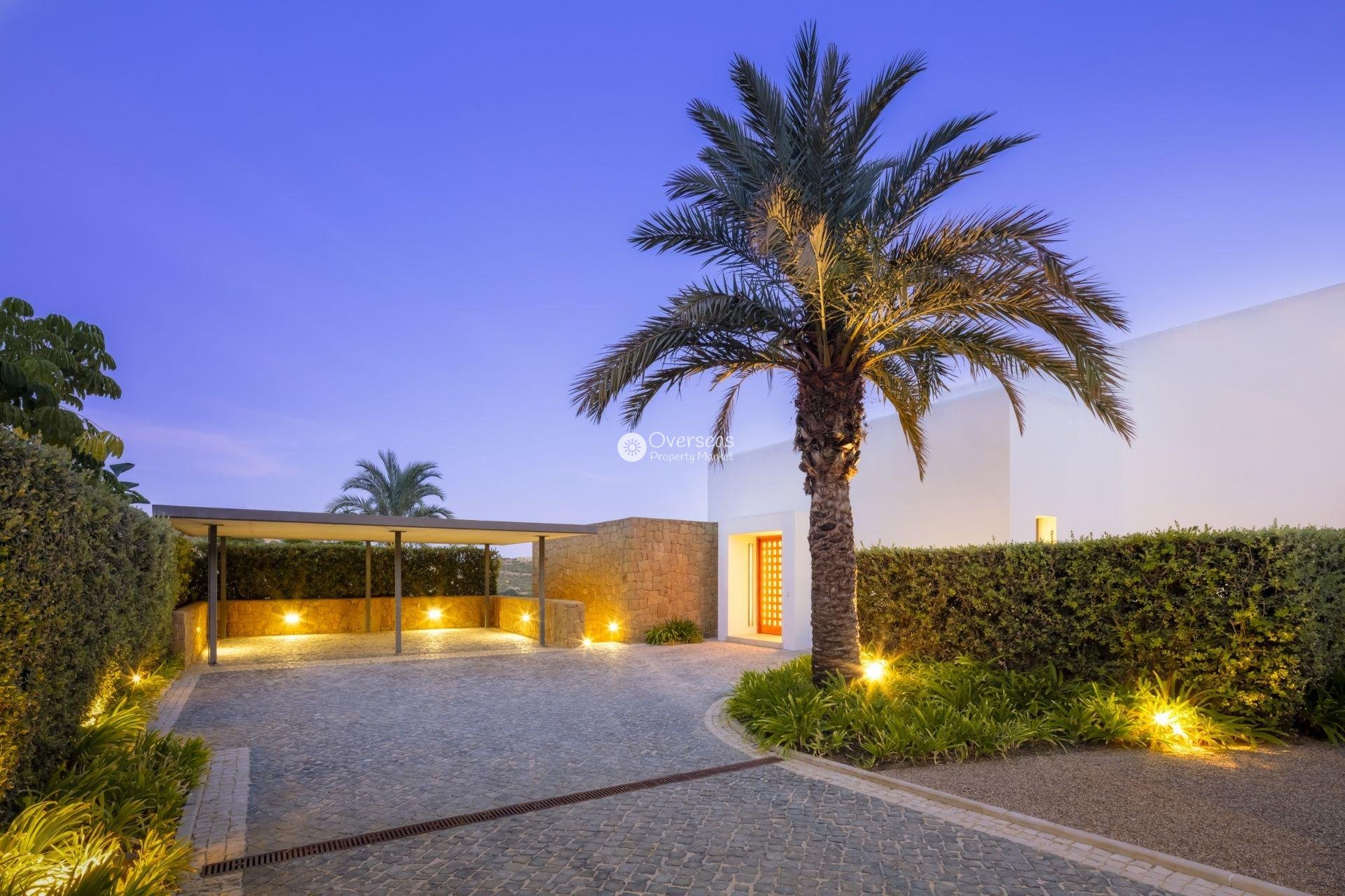 Nouvelle construction - Villa -
Casares