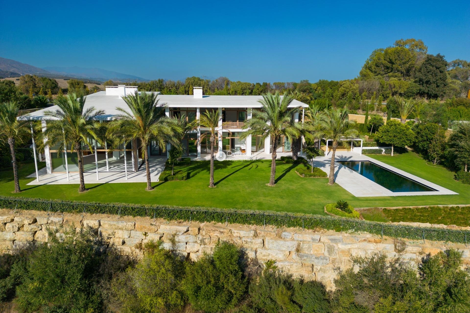 Nouvelle construction - Villa -
Casares