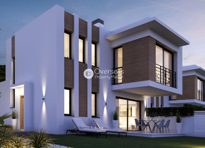 Nouvelle construction - Villa -
Denia
